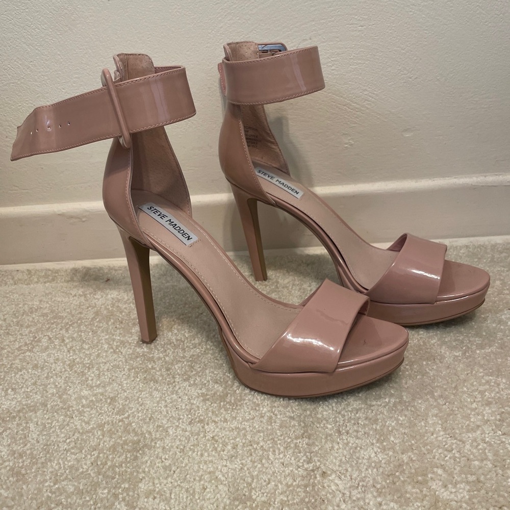 Steve Madden Nude Heels